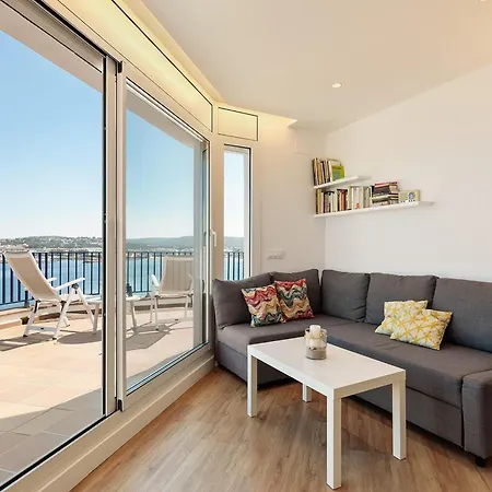 Appartement Duplex With Pool On *